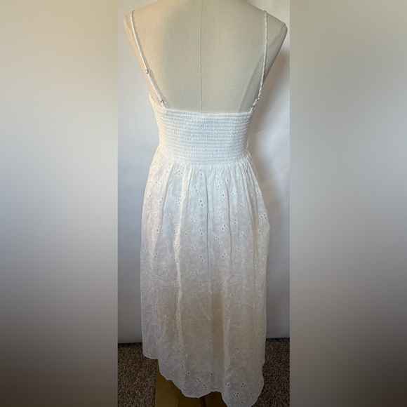 NEW w/TAGS LUSH White Eyelet Spaghetti Strap Dress Size Medium - Picture 5 of 8